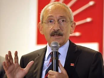 "Arınç'a suikast iddiası mizah konusu"