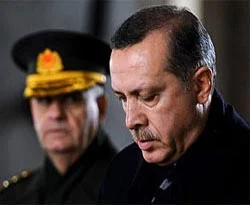 "Asker"le "Hükümet"in silah gerginliği