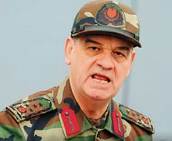 Aydınlardan İlker Başbuğ'a sert tepki
