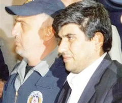 Başörtüyle hedef saptırıldı