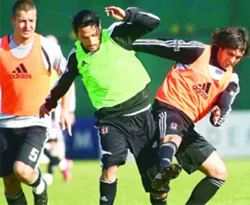 Beşiktaş'ta Delgado için 3 formül