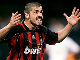 Bunyodkor Gattuso'nun peşinde