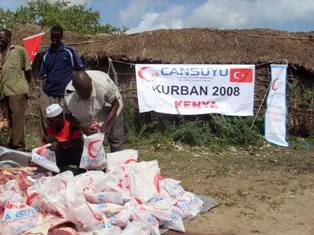 Cansuyu, 38 ülkede 400 bin yoksulu sevindirdi