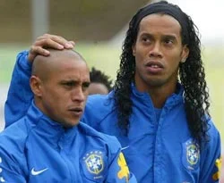 Carlos'dan Ronaldinho açıklaması