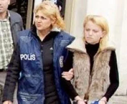 Çetenin öncü timi kadınlar