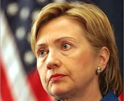 Clinton minare yasağını eleştirdi