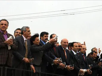 Diyarbakır'da fiili sine-i millet buluşması
