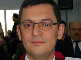 Eczacılar: Meslek hakkımızı istiyoruz