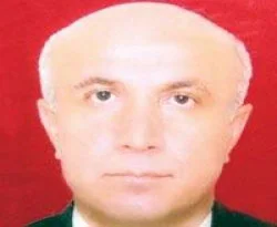 Emniyet amiri başından vuruldu