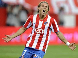 Forlan'dan Cimbom'a gözdağı