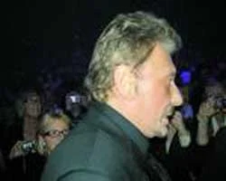 Hallyday ilaçla komaya sokuldu