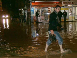 İstanbul AKOM'da şiddetli yağış alarmı