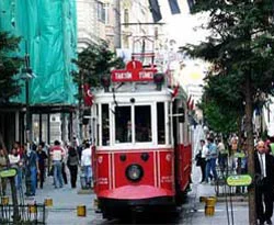 İstiklaldeki bütün çantalar aranıyor