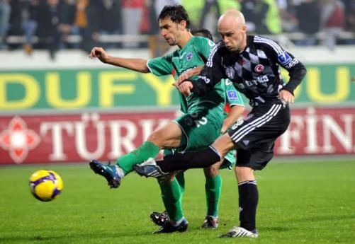 Kartal fırsat tepti