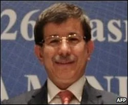 'Minare yasağı tehlike çanlarını çaldırdı'