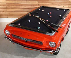 Mustang tutkunlarına özel bilardo masası