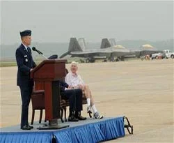 NATO Komutanından Belediye Başkanı'na ziyaret