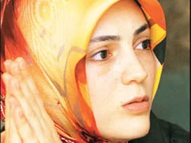 Nuray Bezirgan'a Polislerden İşkence