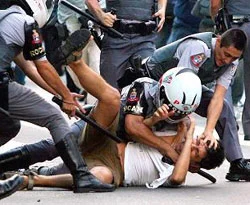 Polisden 11 bin yargısız infaz