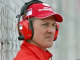 Schumacher, Mercedes ile anlaştı