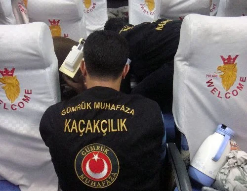 Sınır kapısında kaçak akaryakıt operasyonu