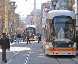 Tramvayın çarptığı öğrenci öldü