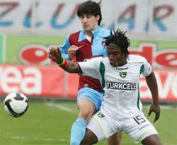 Bangoura'ya ceza