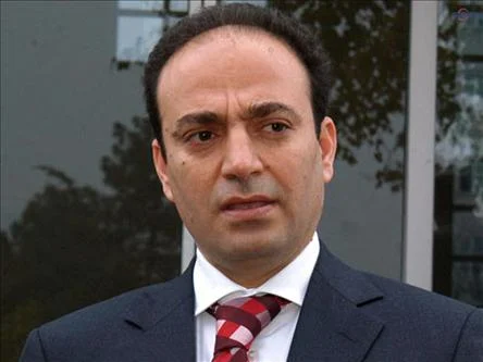 Baydemir'e yurtdışı yasağı