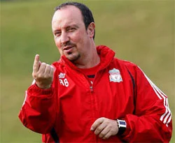 Benitez Arda'nın peşinde