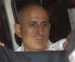 ''Bir albay hükümeti yıkabilir mi?"