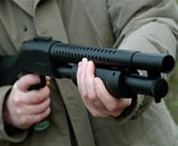 Büyükçekmece'de pompalı tüfekle soygun