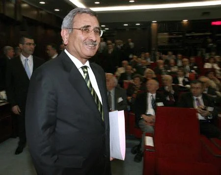 Davos'ta 'devlet başkanı' gibi karşılandı