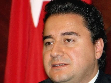 ''Faiz oranlarının ilk kez tek haneye indi''