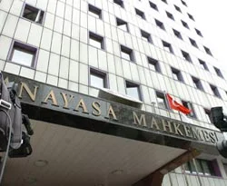 Hakimlere sicil amiri yasaya aykırı