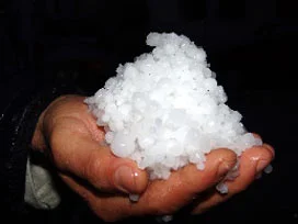 İstanbul'da dolu sürprizi