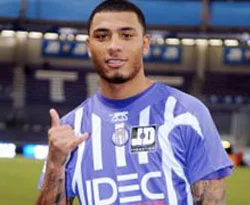 Kazım değil Richards