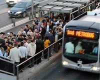 Metrobüs zamları resmen iptal