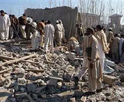 Pakistan'da patlama: 11 ölü