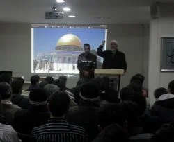 Raid Salah İstanbul'da gençlerle buluştu