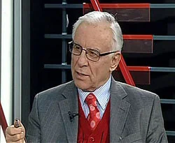 Sami Selçuk: Kimse kendini Tanrı yerine koymasın
