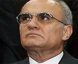 Sezer'in rektörü, Perinçek'e yazar oldu