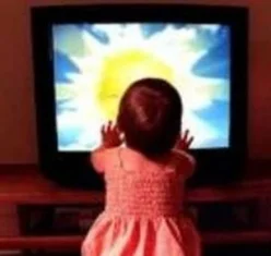 Televizyon konuşmaya engel