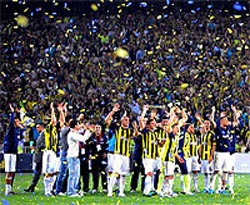 Türkiye'de en çok taraftar Fenerbahçe'nin