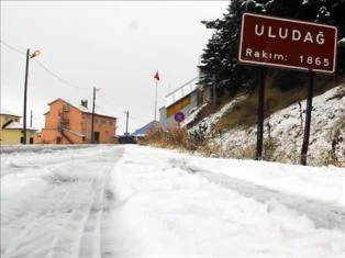 Uludağ yıkılıyor!