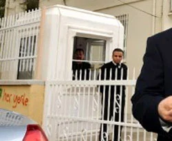 Yurttan kaçan kızların 2'si daha bulundu