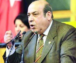 "Anayasa Mahkemesi'ni kapatalım"