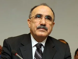 Atalay'dan tarihi imza