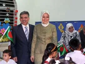 Bangladeş'te Gül'ün gözyaşları