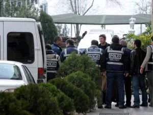 Ergenekon'da Öz'ün korumasına tahliye