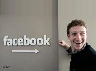 Facebook rekora koşuyor
